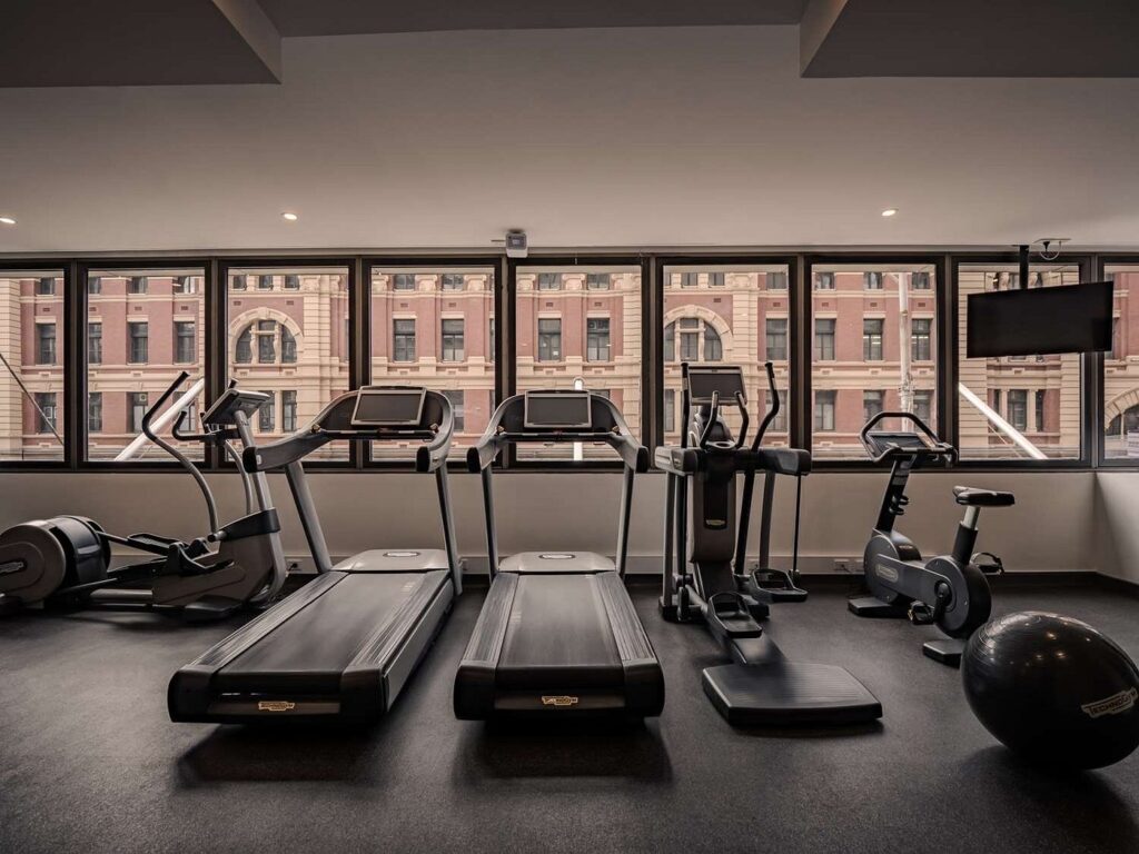 DoubleTree by Hilton Hotel Melbourne Gym