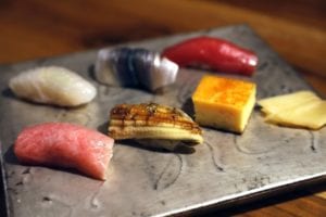 Dining dos and donts in Japan, Cultural differences and similarities between USA and Japan
