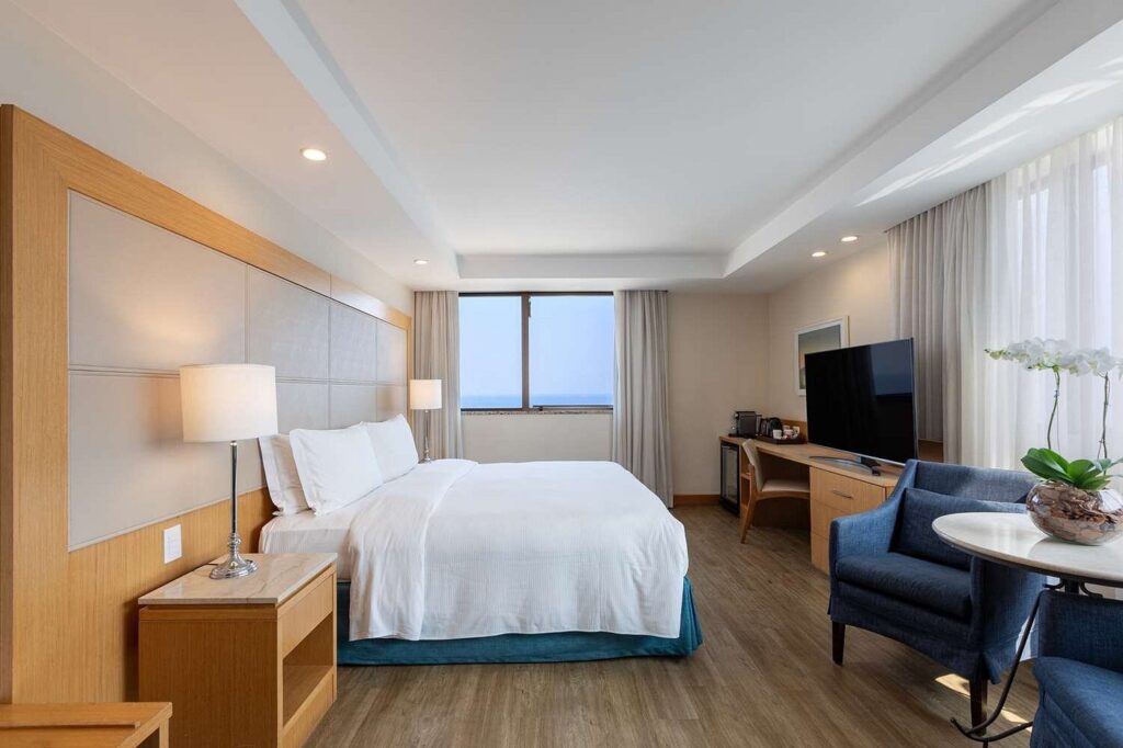 Hilton Rio Bedroom